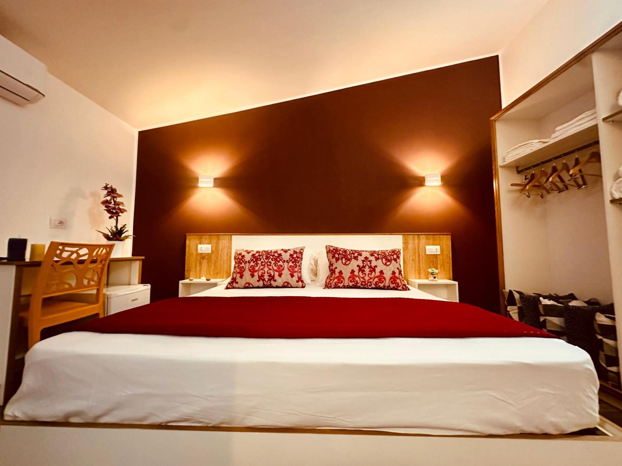 טרופאה B&B The Sun - Family Rooms מראה חיצוני תמונה